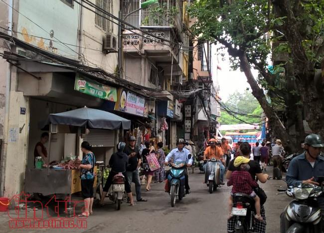 Vỉa hè Hà Nội: Thập thò tái lấn chiếm ảnh 1